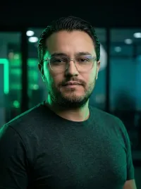 Adrián Cano